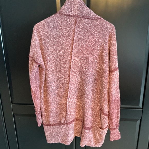 Cosy Roots cardigan - Picture 3 of 5